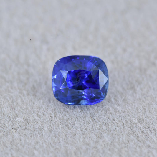 1.10CT Natural Blue Sapphire (H)