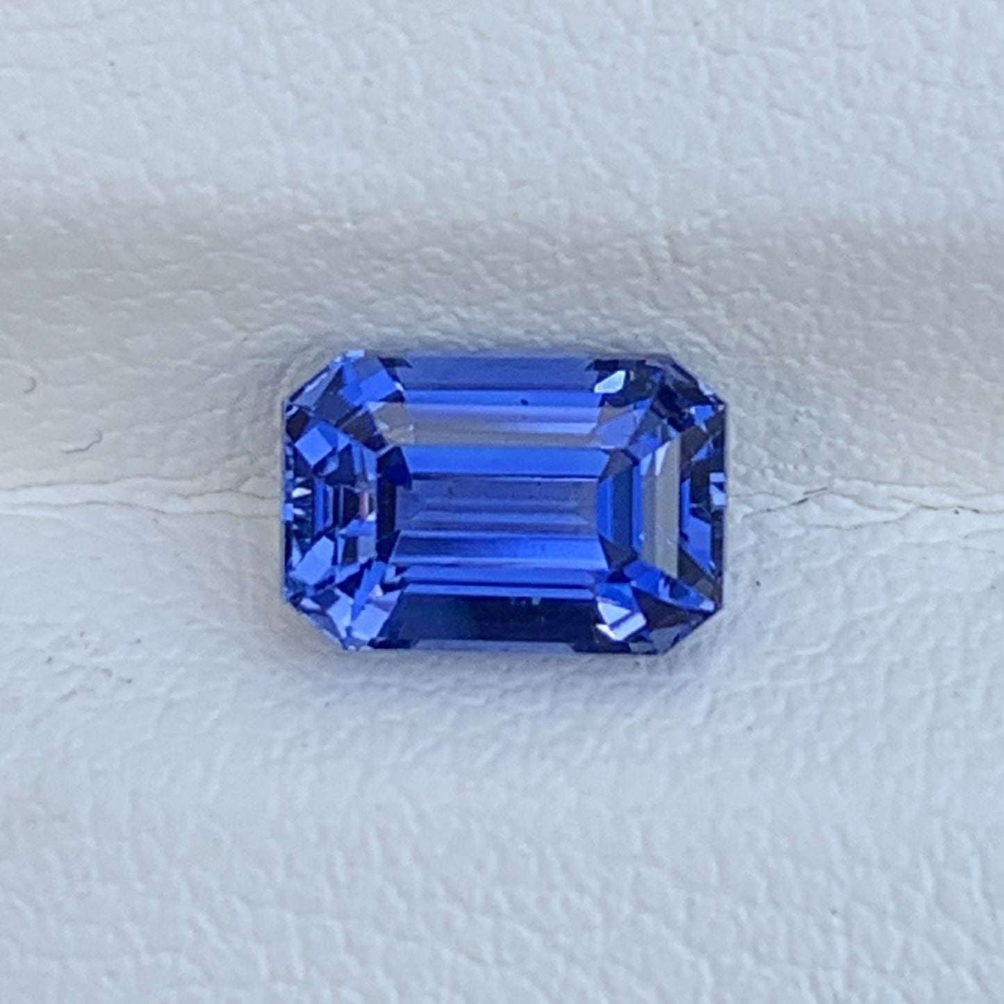 2.03CT Natural Blue Sapphire (H)