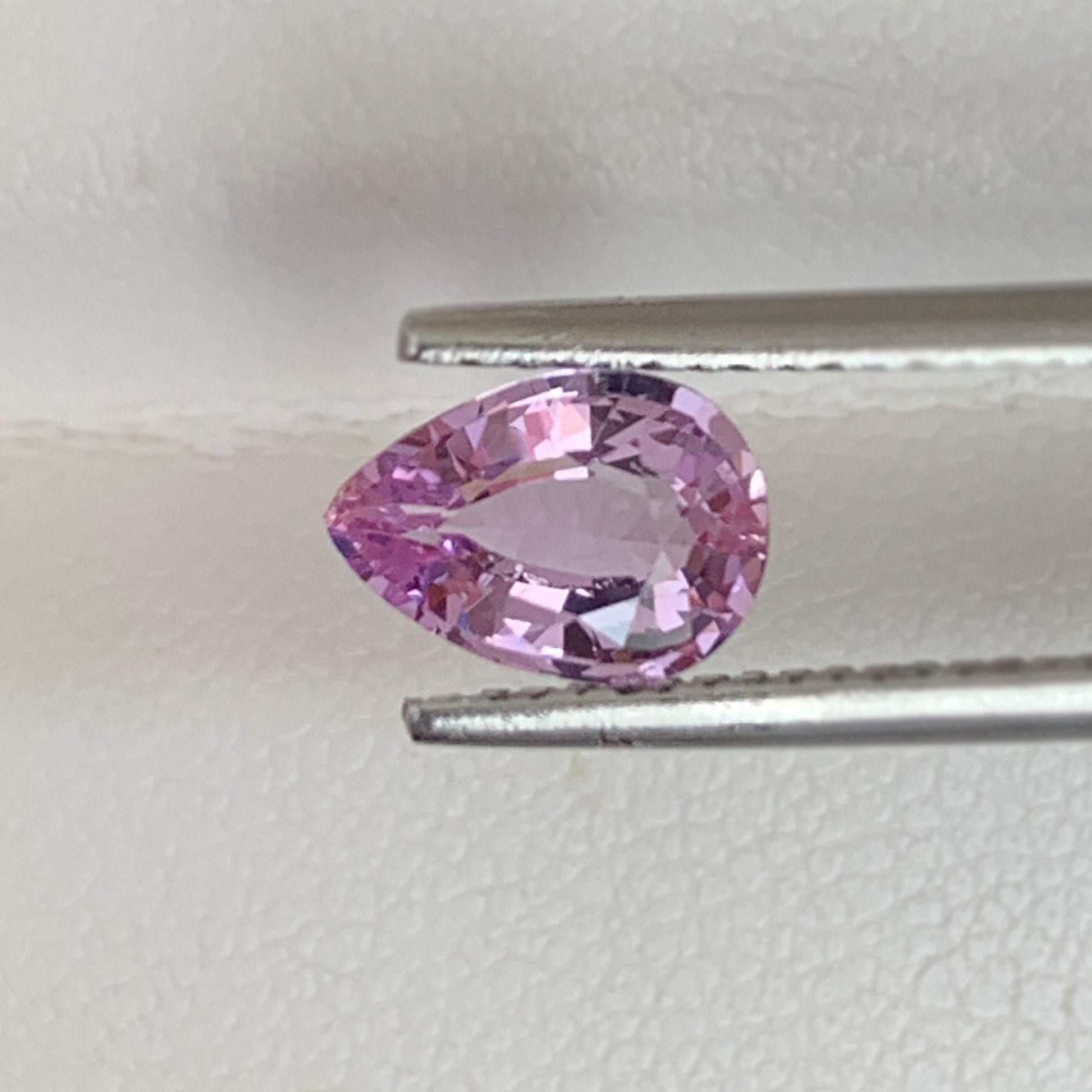 1.03CT Natural Pink Sapphire 