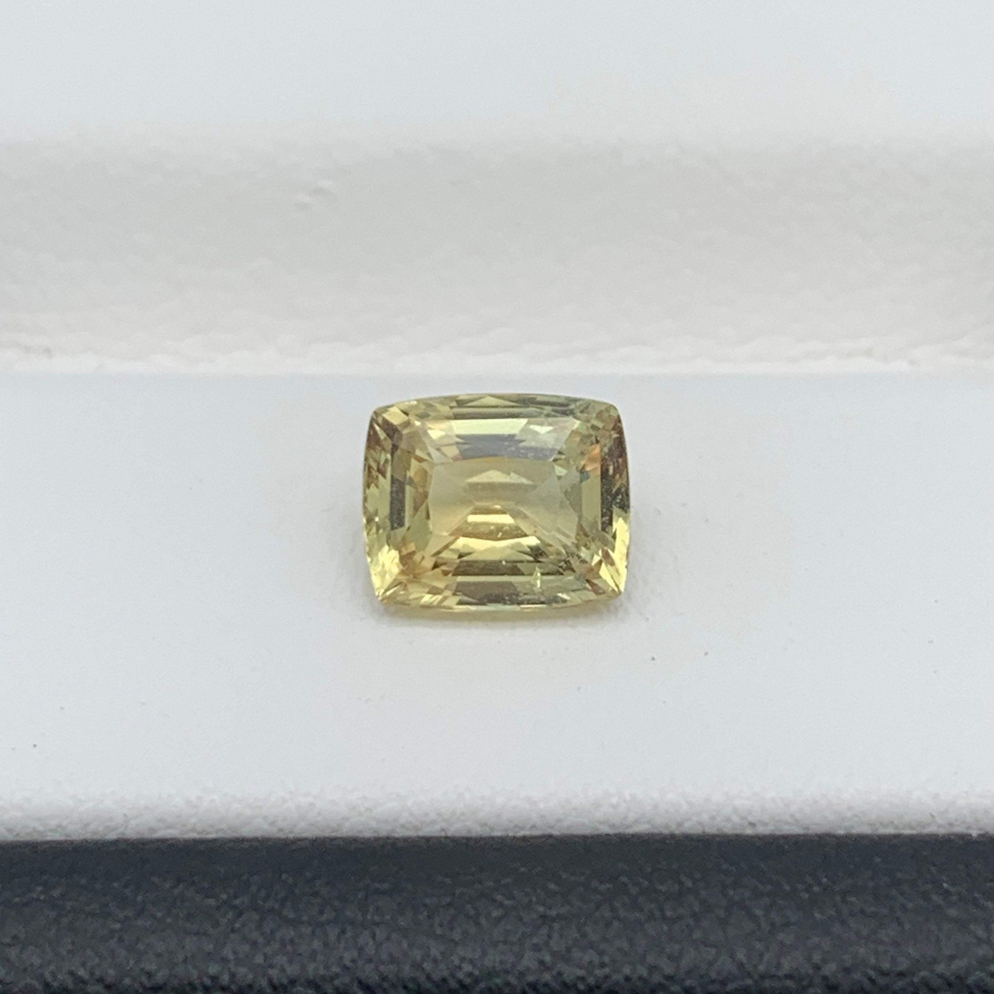1.51CT Natural Yellow Sapphire 