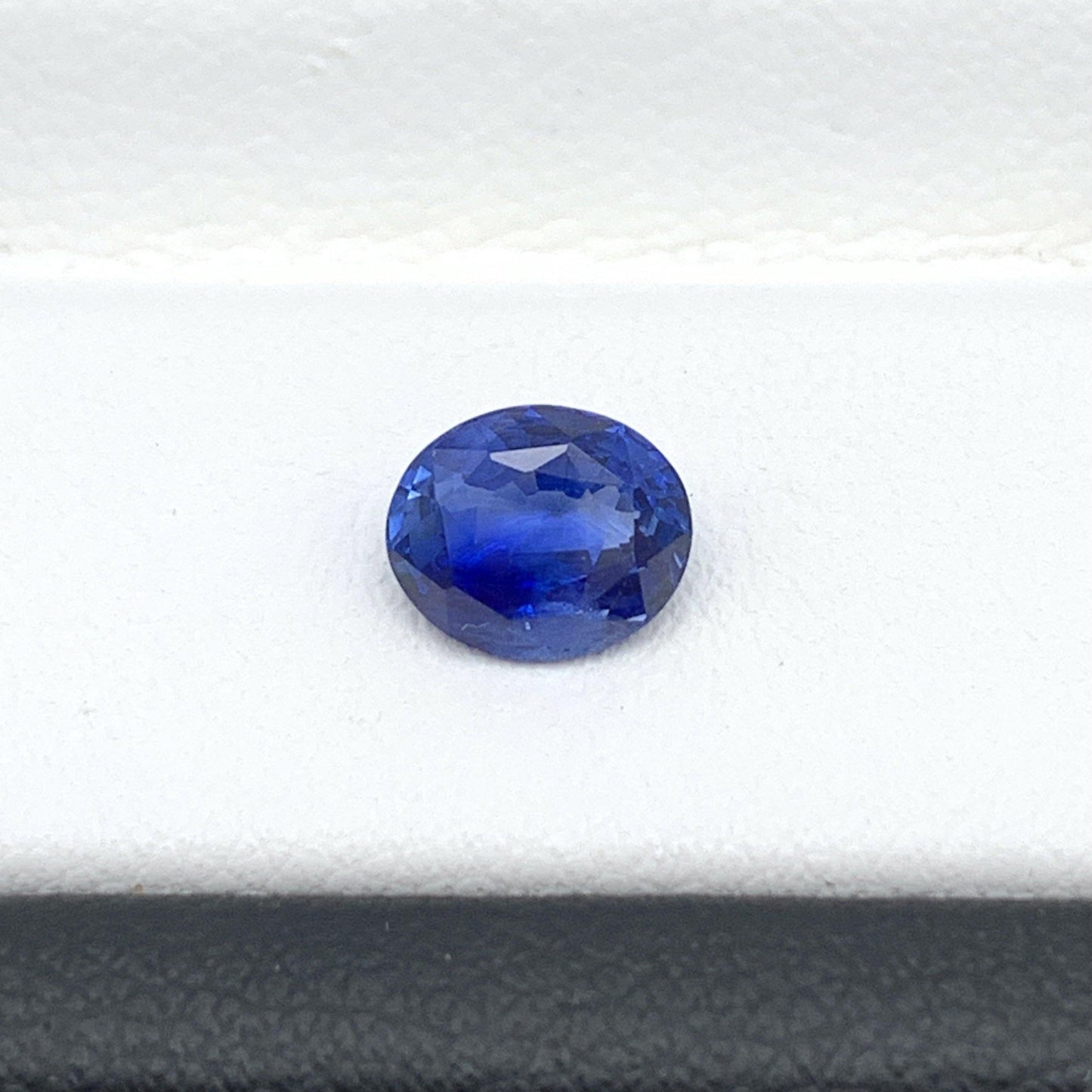 1.00CT Natural Blue Sapphire 