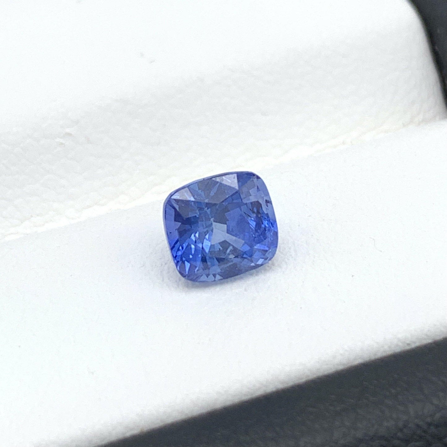 1.25CT Natural Blue Sapphire 