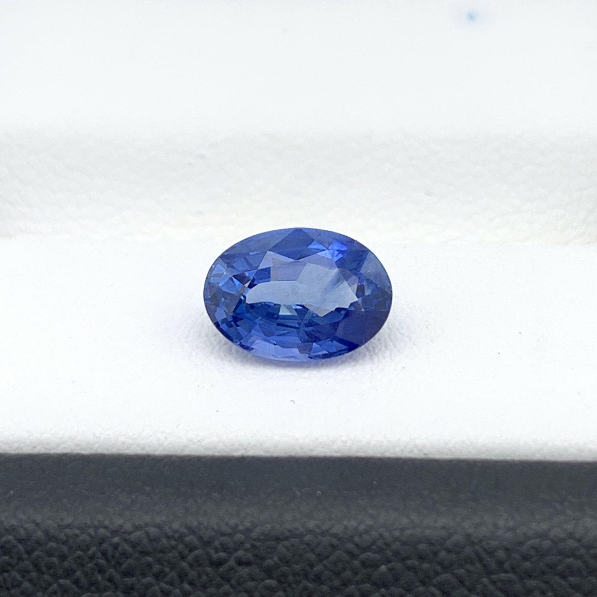 1.62CT Natural Blue Sapphire 