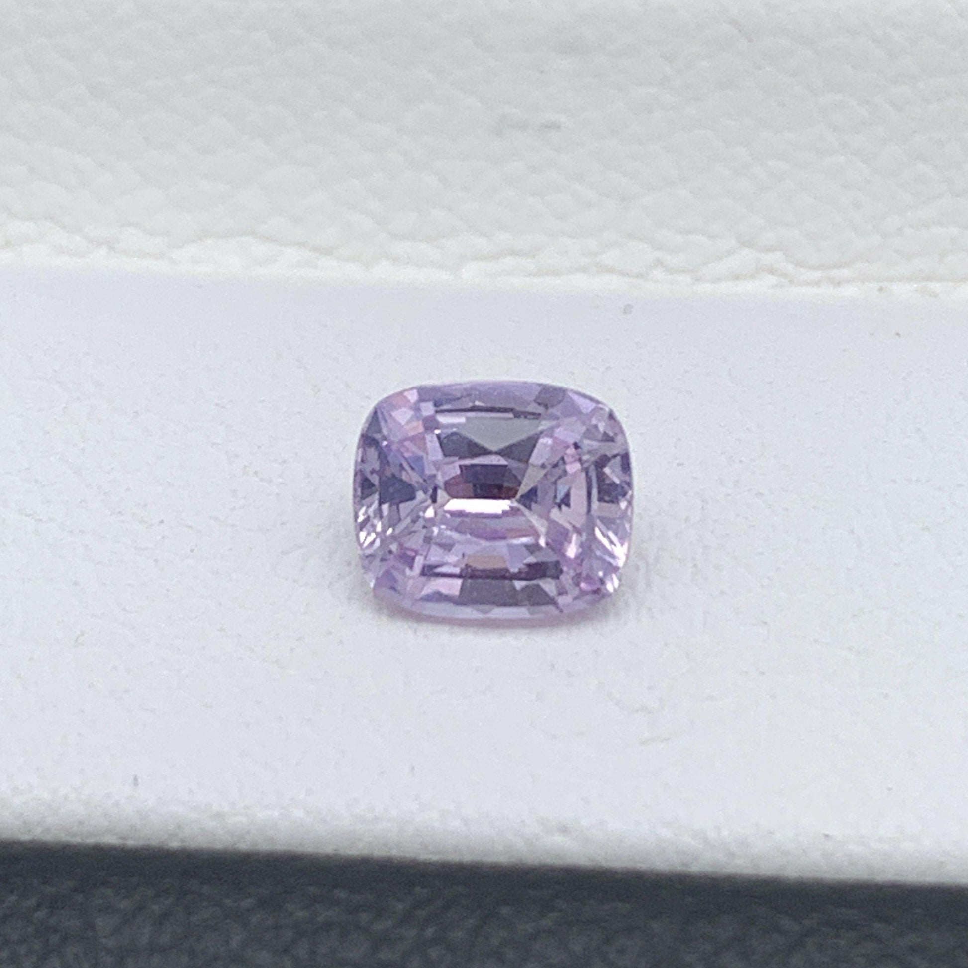 0.88CT Natural Violet Sapphire 