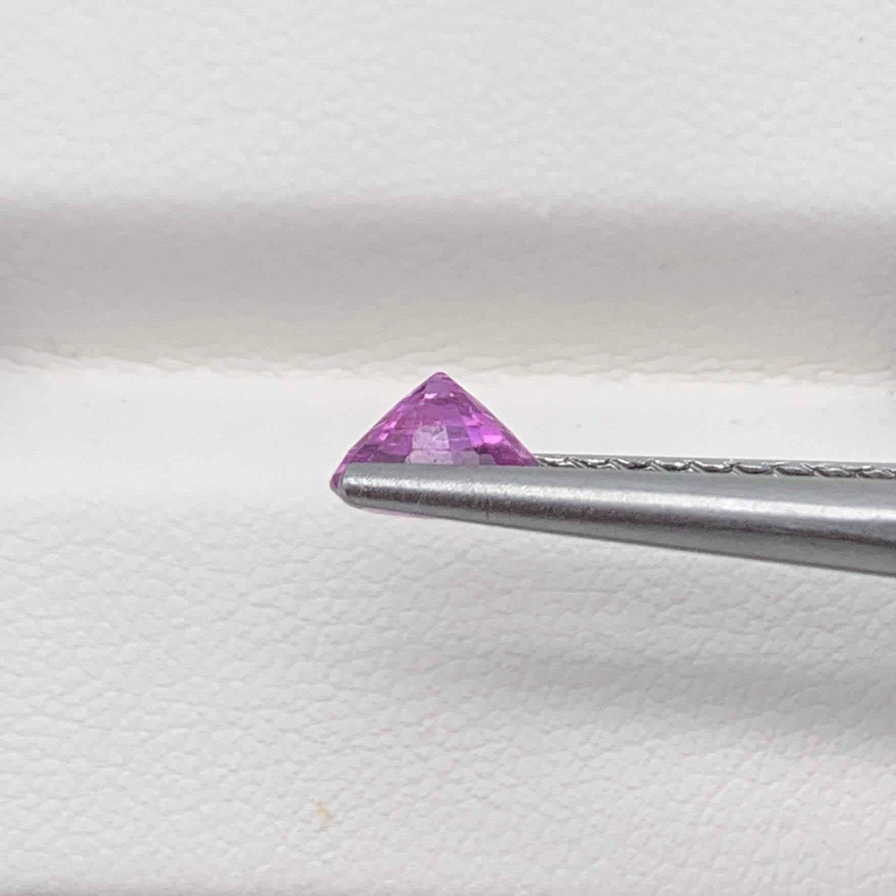 1.06CT Natural Pink Sapphire 