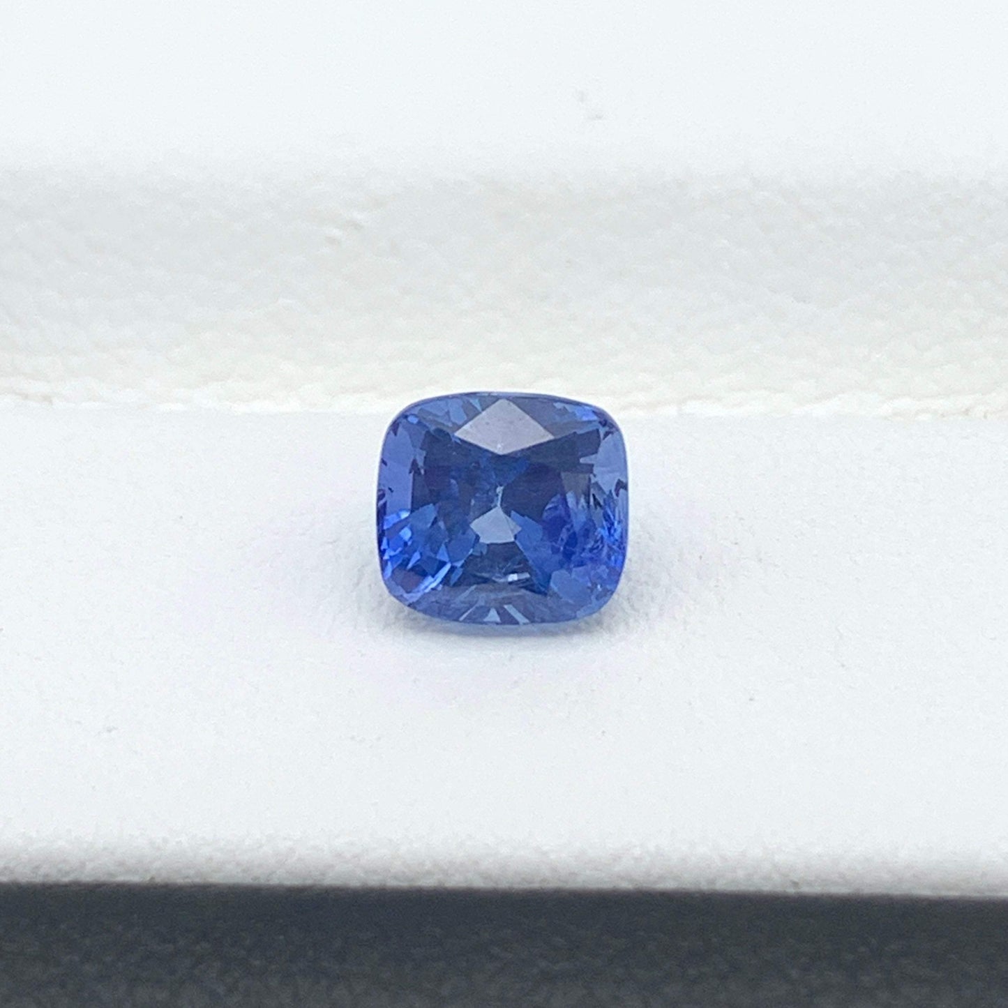 1.25CT Natural Blue Sapphire 
