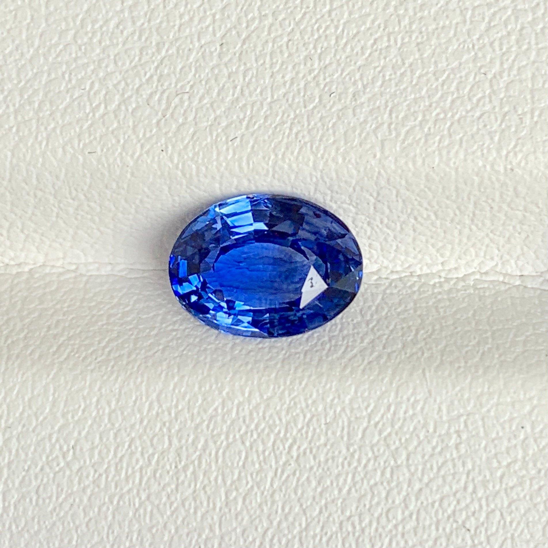2.56CT Natural Blue Sapphire 