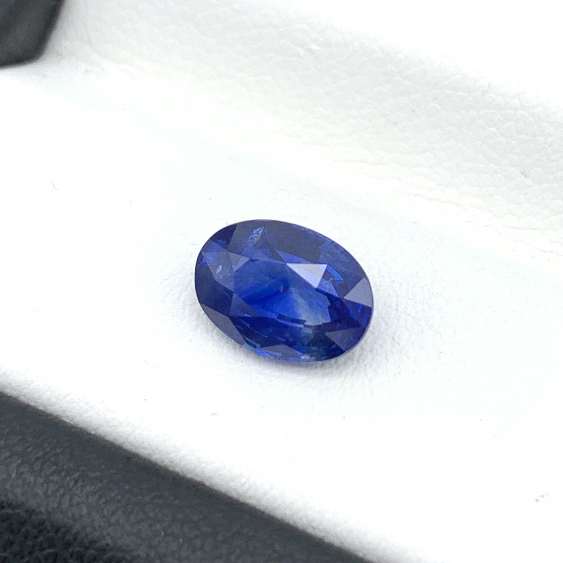 1.56CT Natural Blue Sapphire 