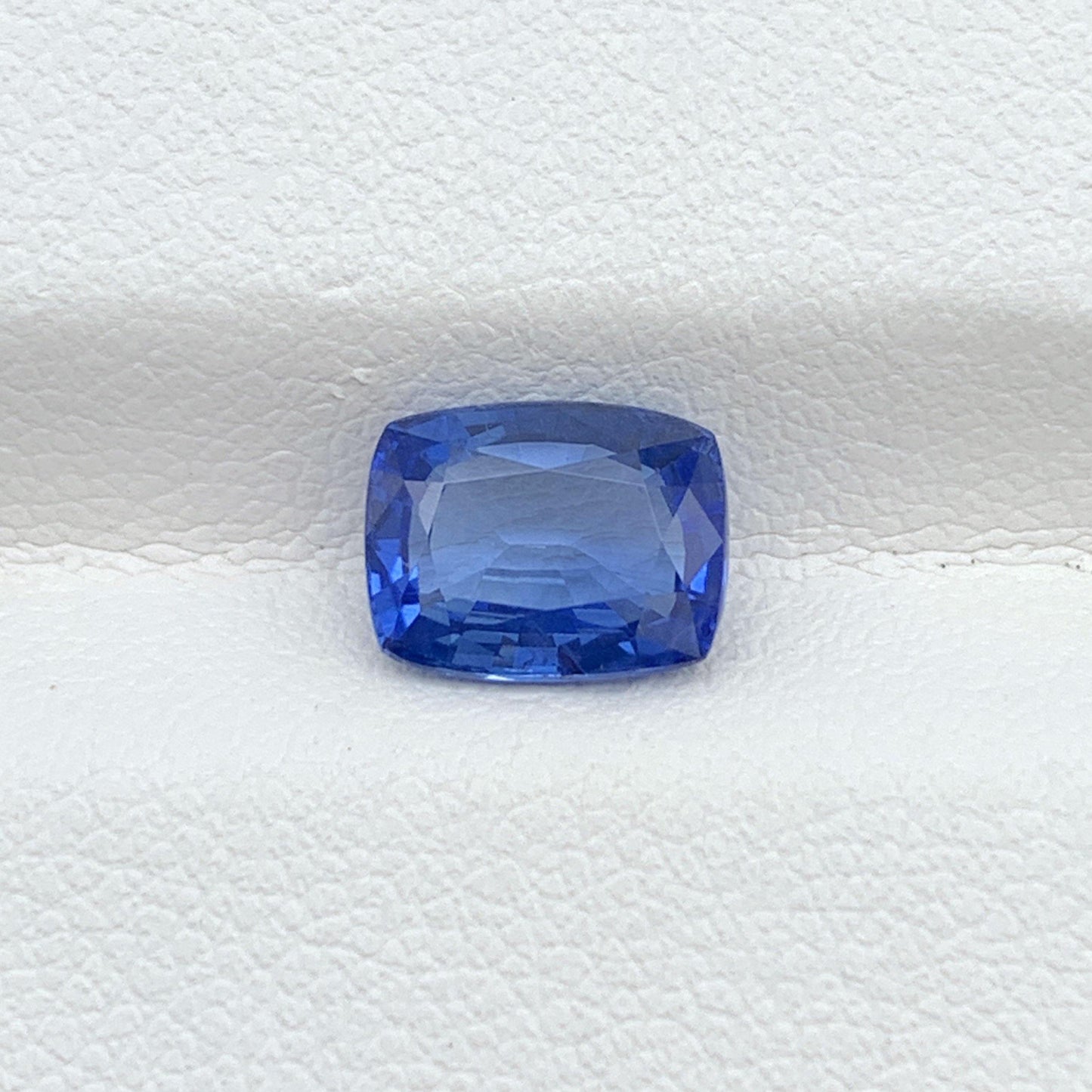 2.06CT Natural Blue Sapphire 