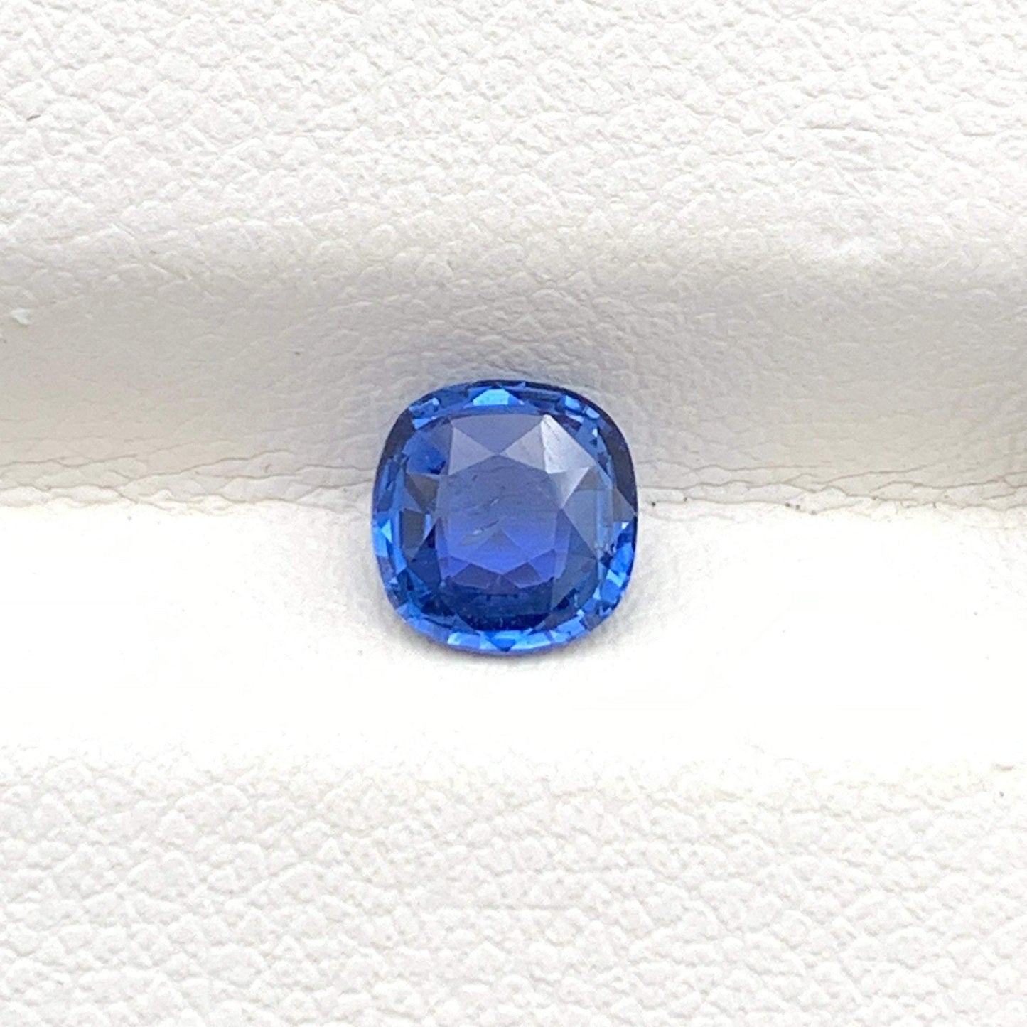 0.86CT Natural Blue Sapphire 
